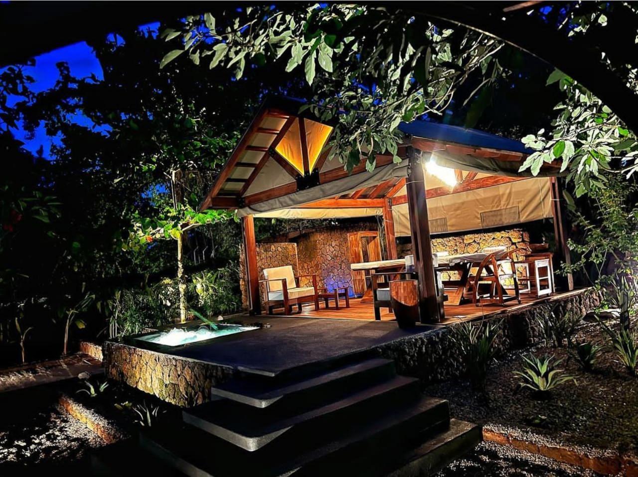 Divine Resort & Spa Kampala Esterno foto